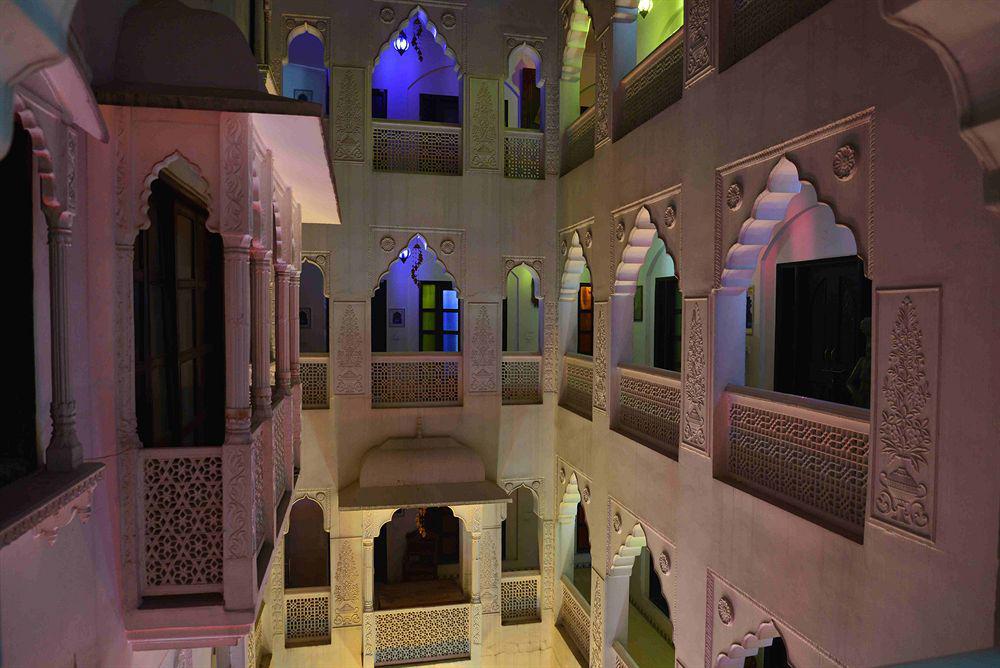 Staybook-Jyoti Mahal A Heritage Hotel New Delhi Eksteriør billede